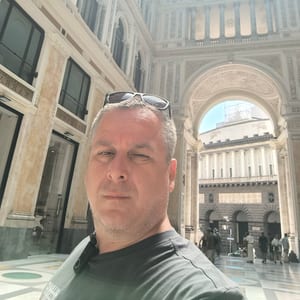 Galleria Umberto I, Napoli